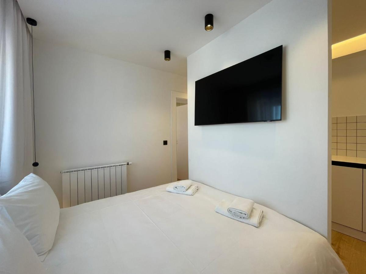 Connectin Apartments ปาเล ภายนอก รูปภาพ
