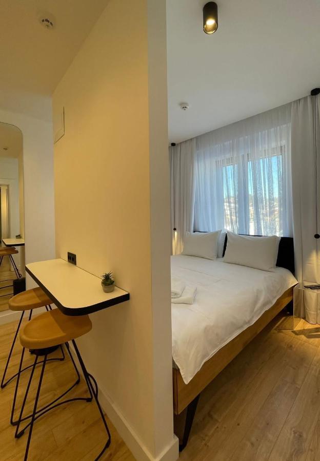 Connectin Apartments ปาเล ภายนอก รูปภาพ