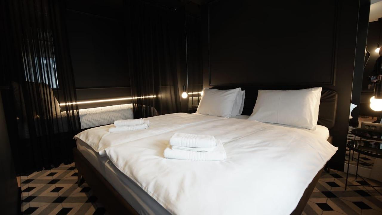 Connectin Apartments ปาเล ภายนอก รูปภาพ
