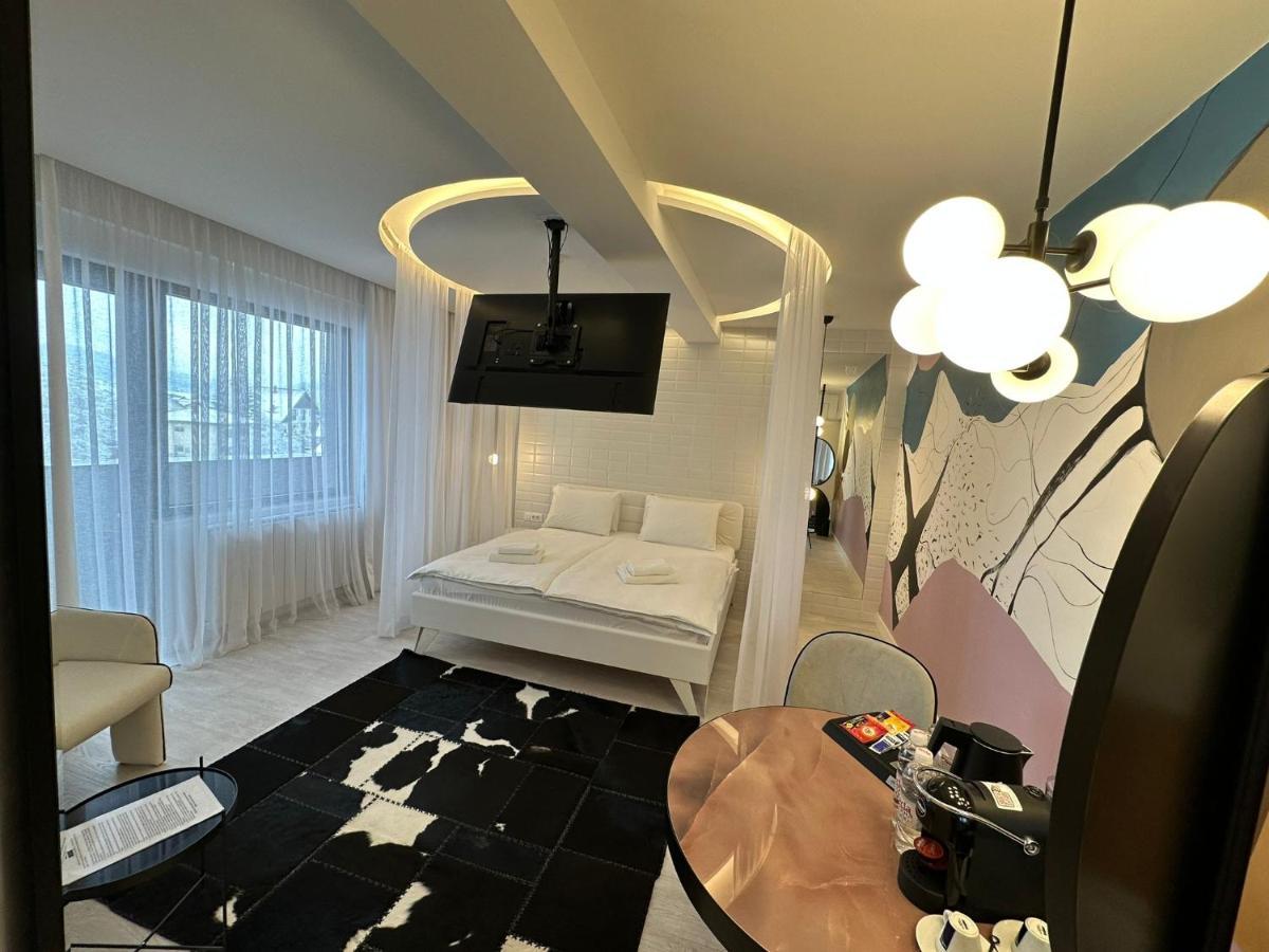 Connectin Apartments ปาเล ภายนอก รูปภาพ